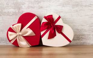 valentines-day-gifts-last-minute-ftr.jpg